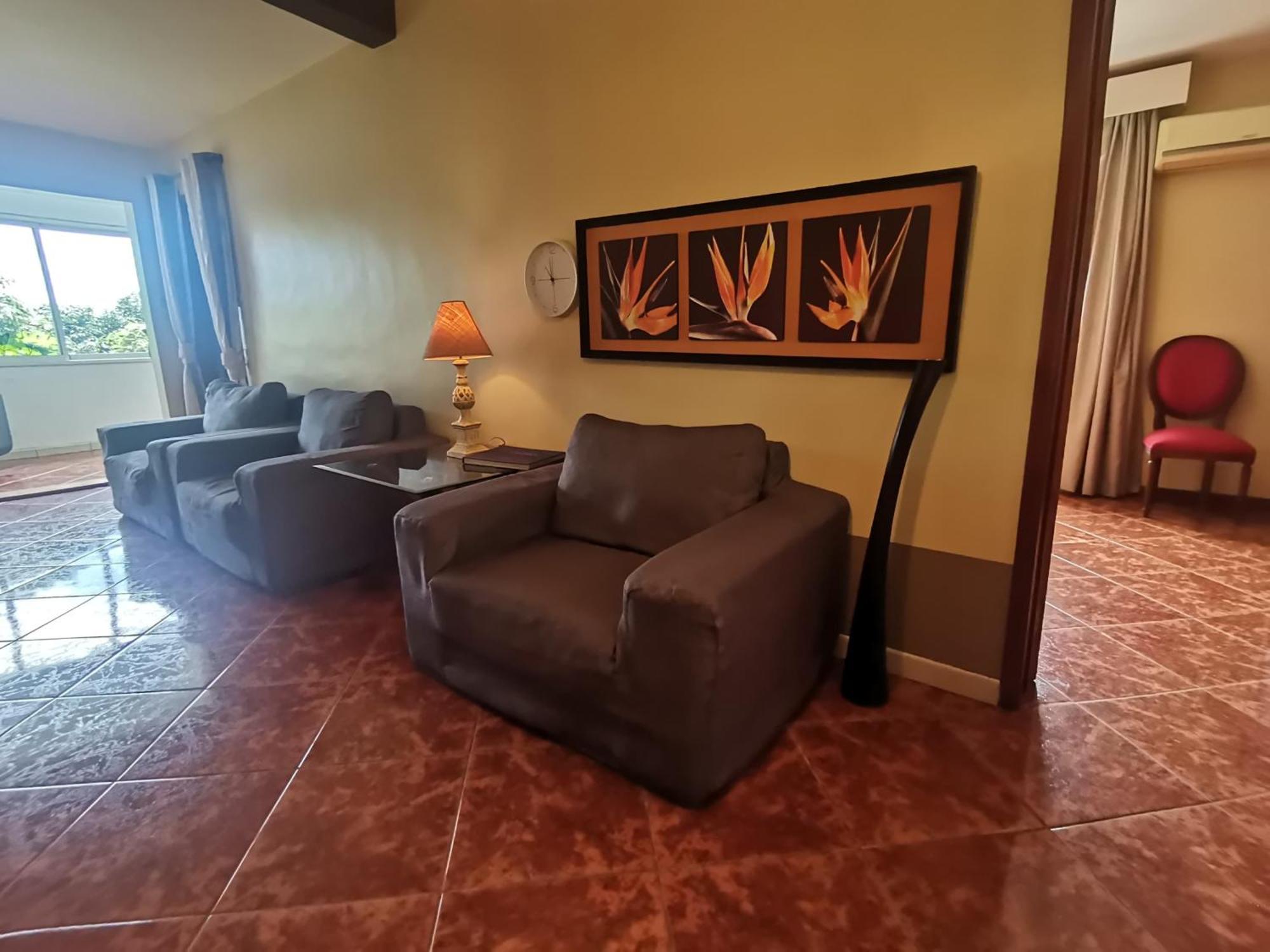 Modern Apartment/3Bedrooms/2Bathrooms/Rooftop/Jacuzzi Pointe aux Sable エクステリア 写真